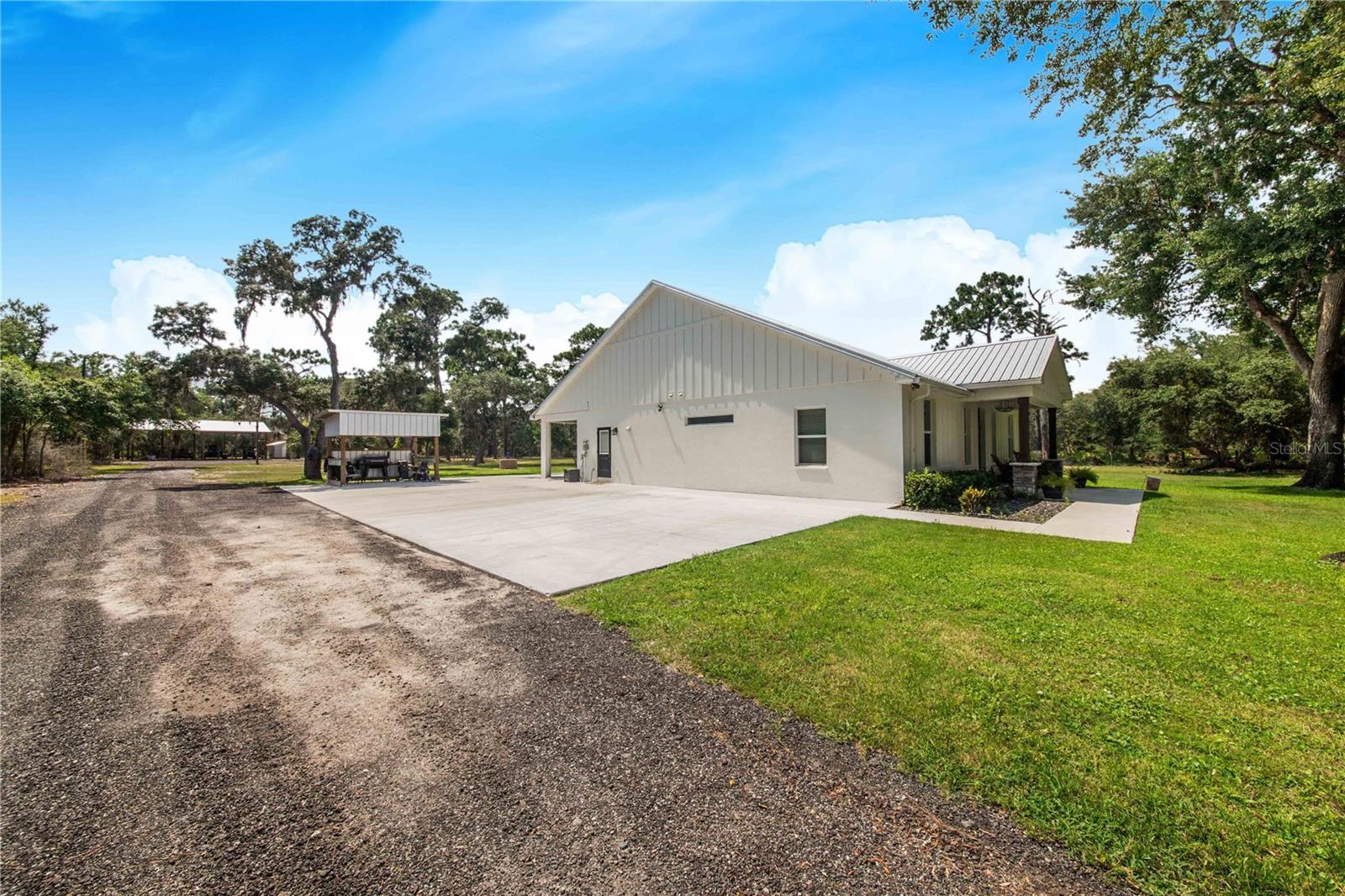12510 LAKE HATCHINEHA RD, HAINES CITY, FL, 33844