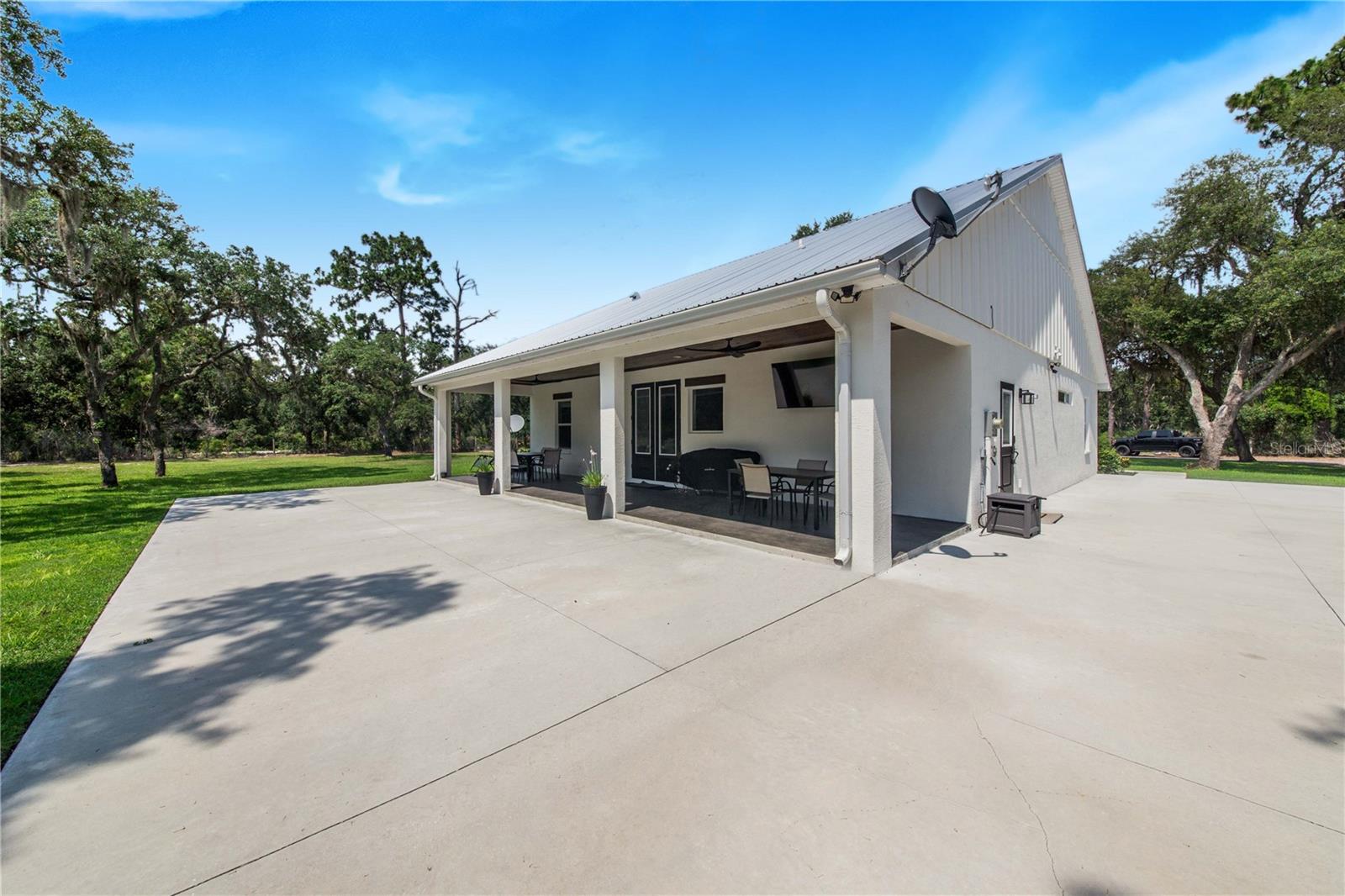 12510 LAKE HATCHINEHA RD, HAINES CITY, FL, 33844