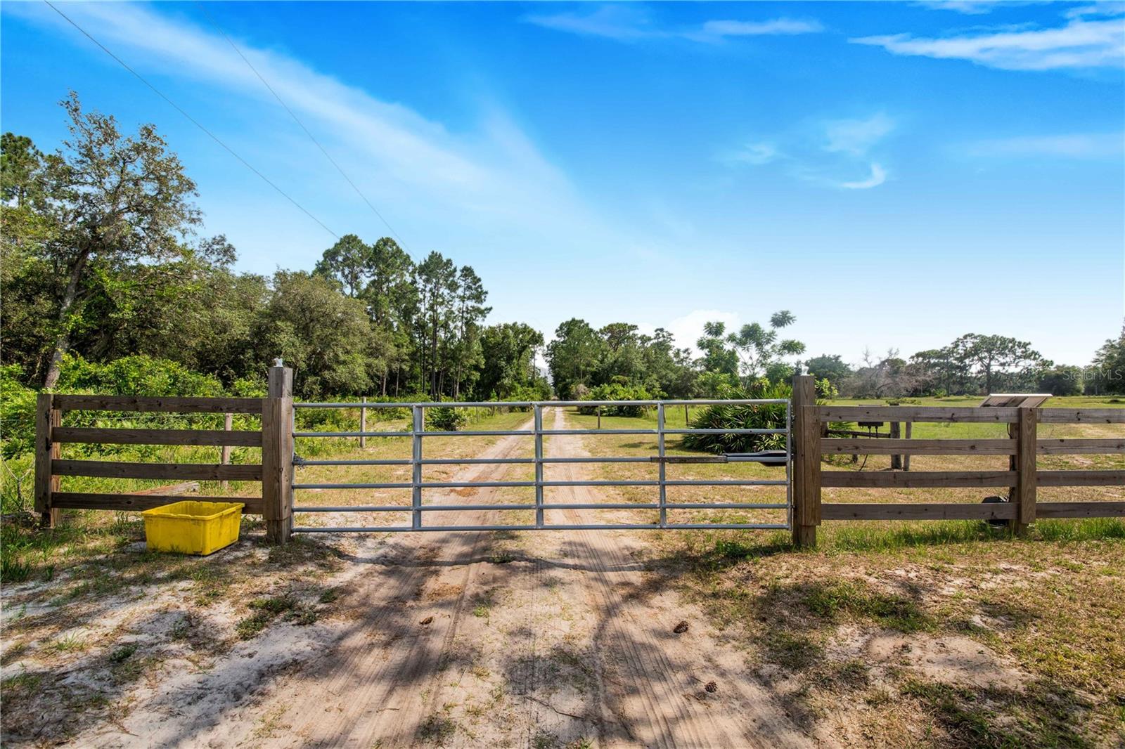 12510 LAKE HATCHINEHA RD, HAINES CITY, FL, 33844