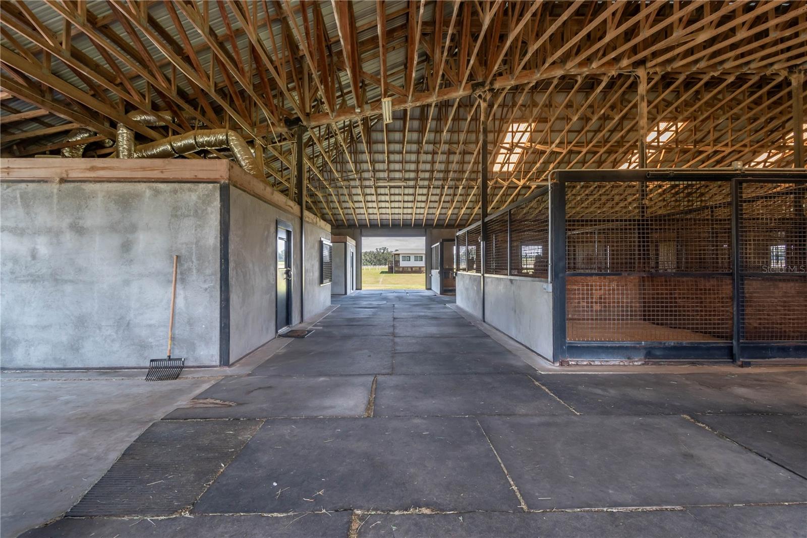 OM679448 Property Photo