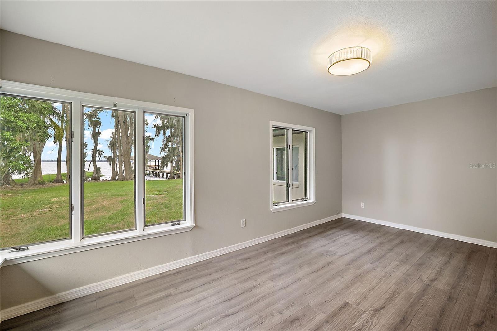 1261 W LAKESHORE DR, CLERMONT, FL, 34711