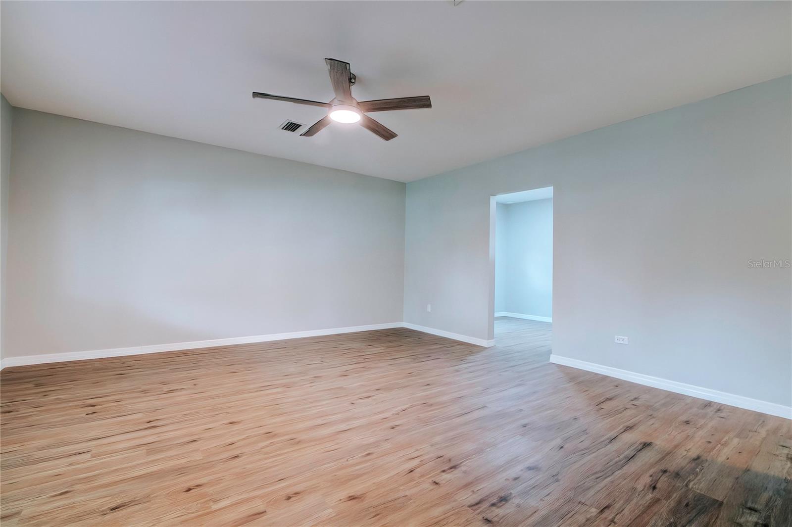 614 POWELL ST, WILDWOOD, FL, 34785