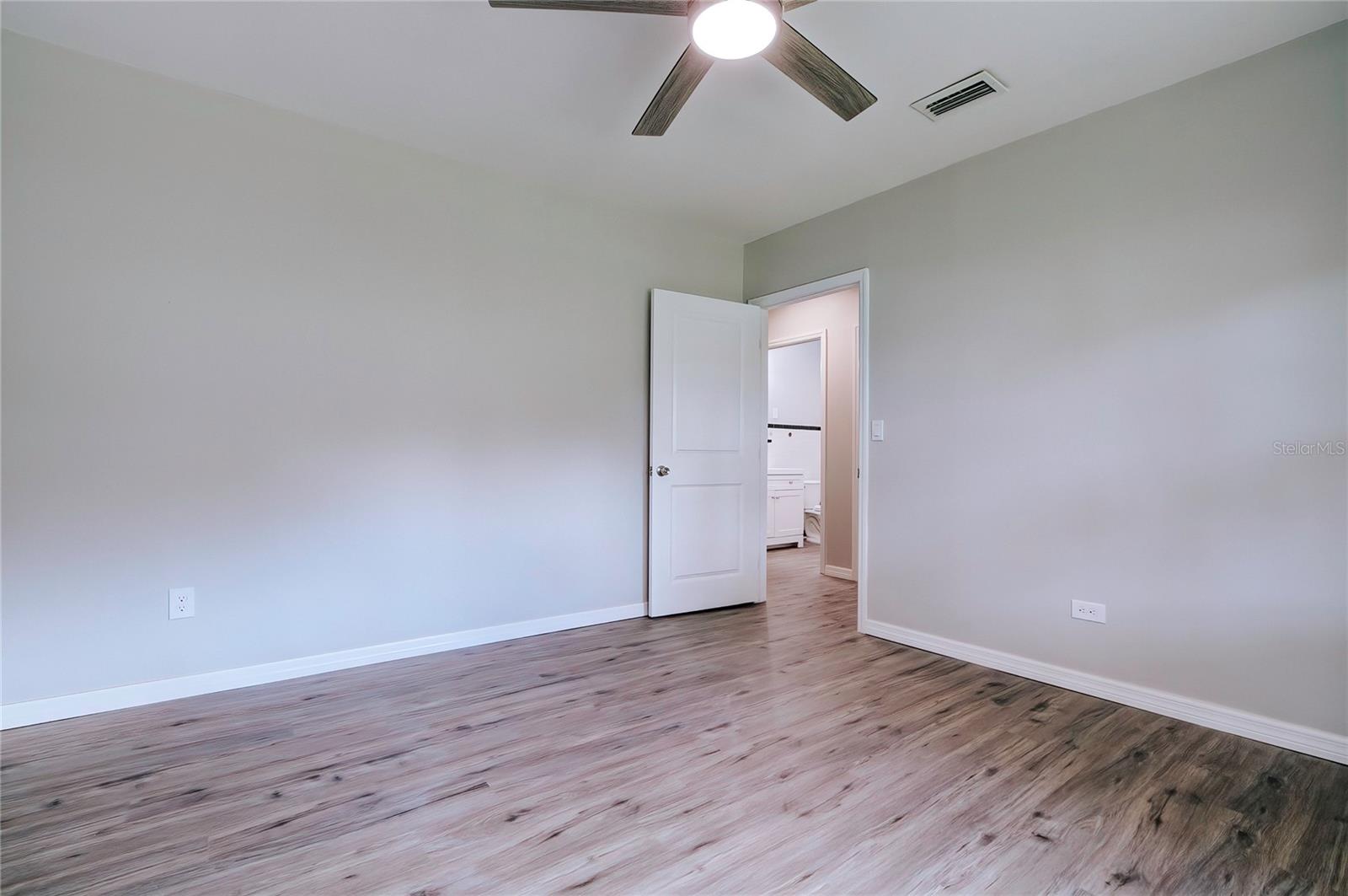 614 POWELL ST, WILDWOOD, FL, 34785
