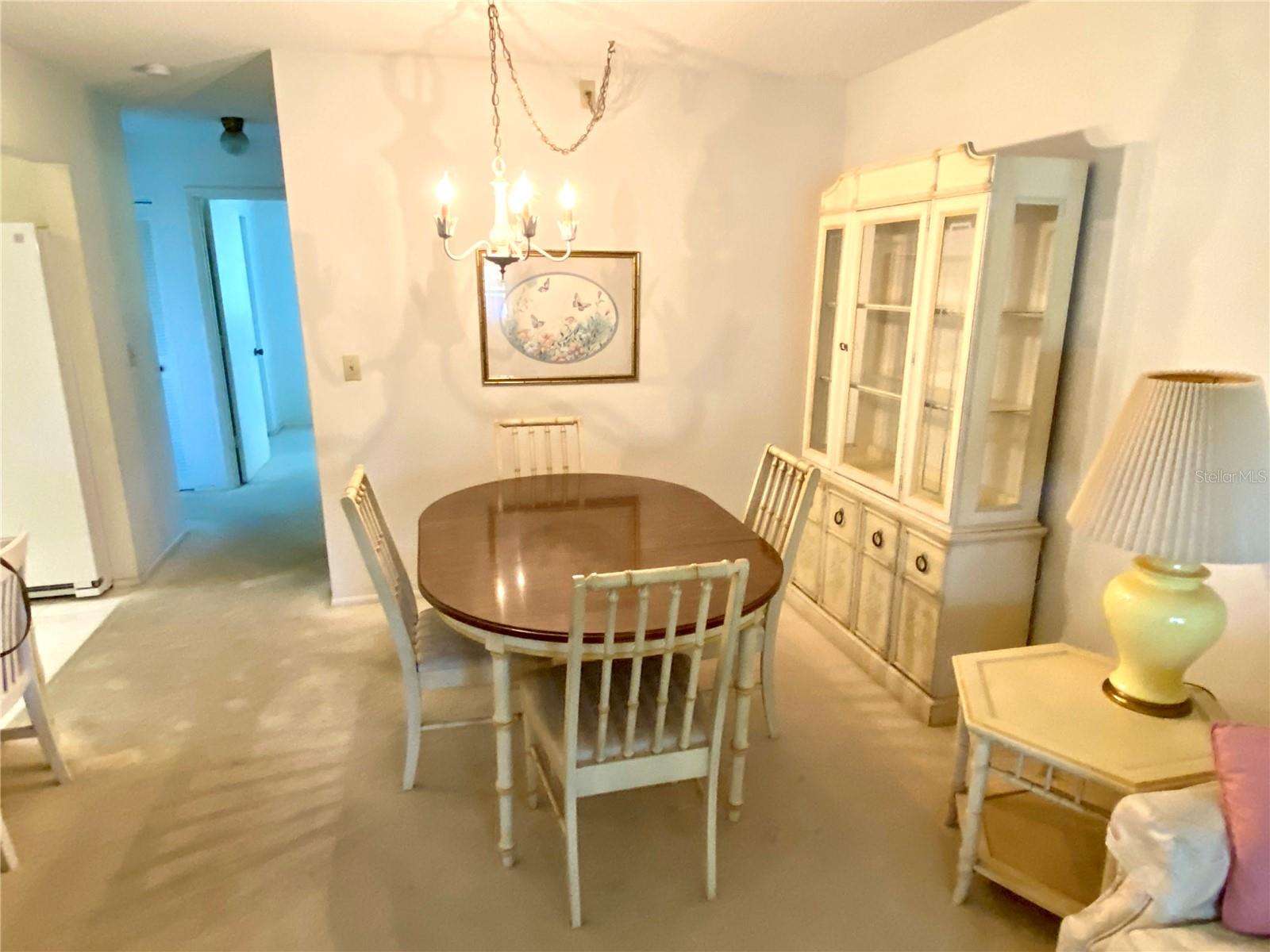 390 301 BLVD W #1B, BRADENTON, FL, 34205