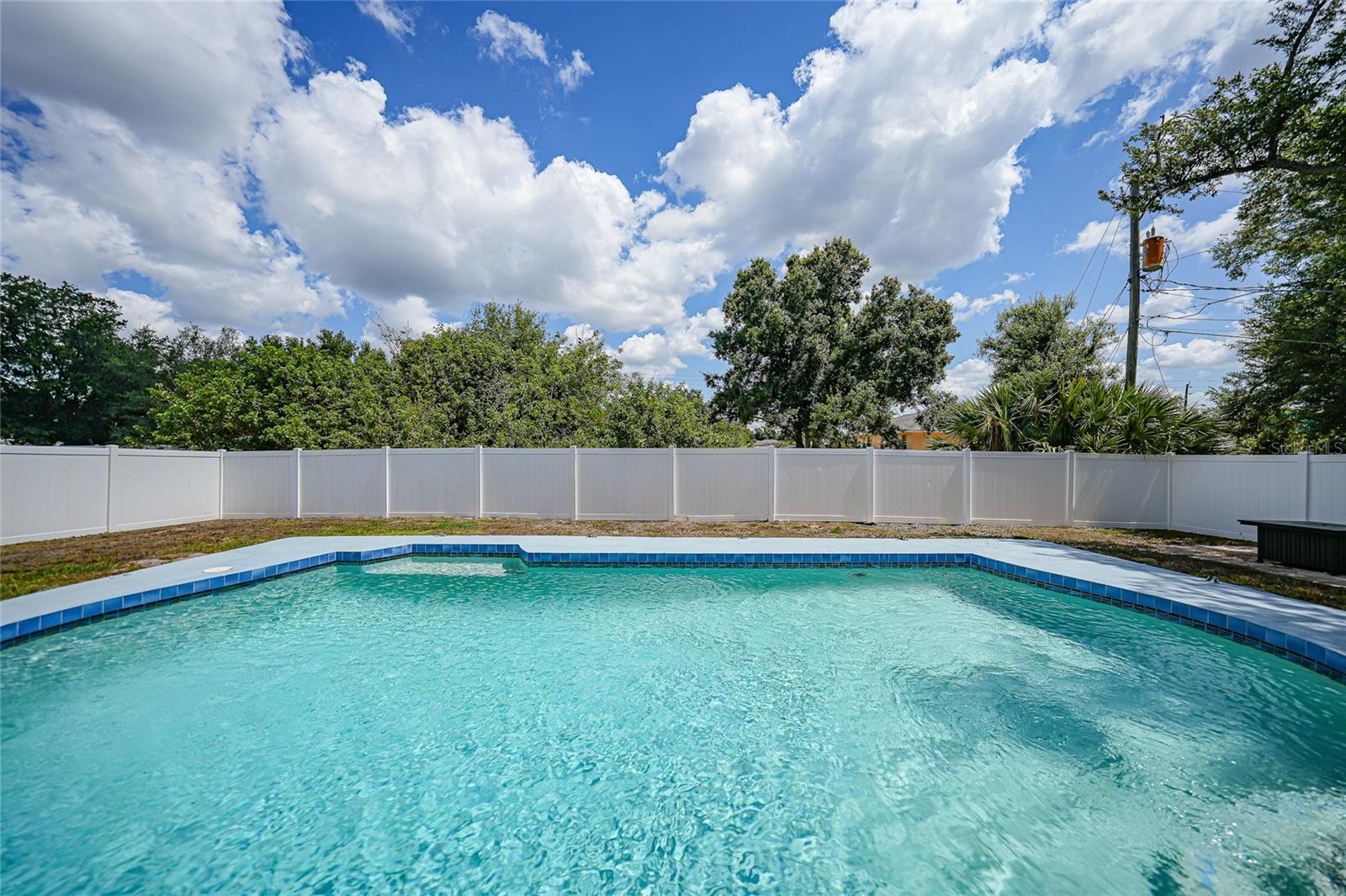 21220 PEMBERTON AVE, PORT CHARLOTTE, FL, 33952