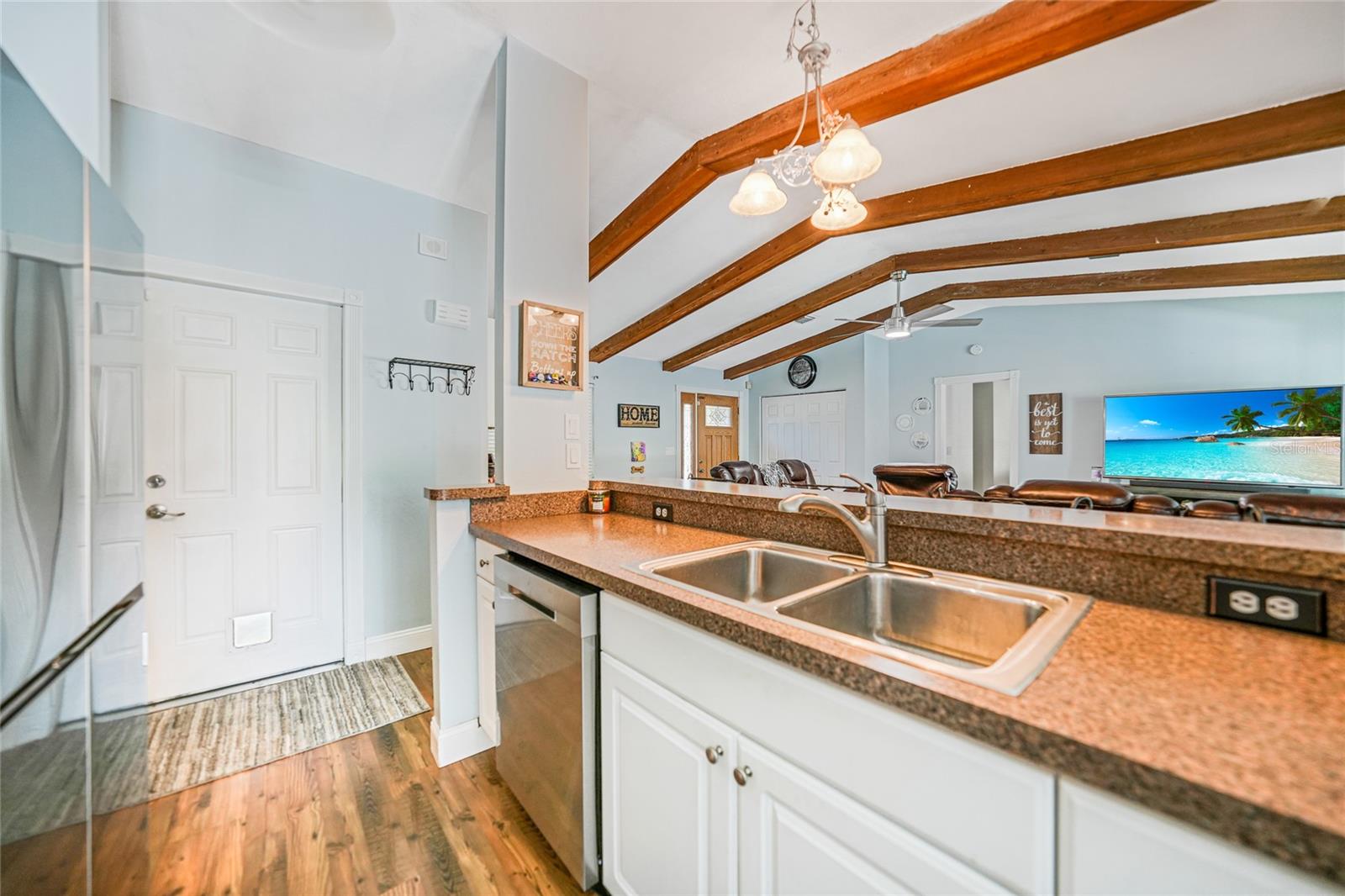 21220 PEMBERTON AVE, PORT CHARLOTTE, FL, 33952