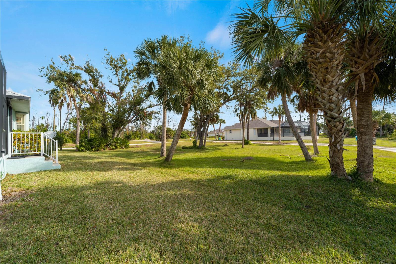 6 PINE VALLEY CT, ROTONDA WEST, FL, 33947