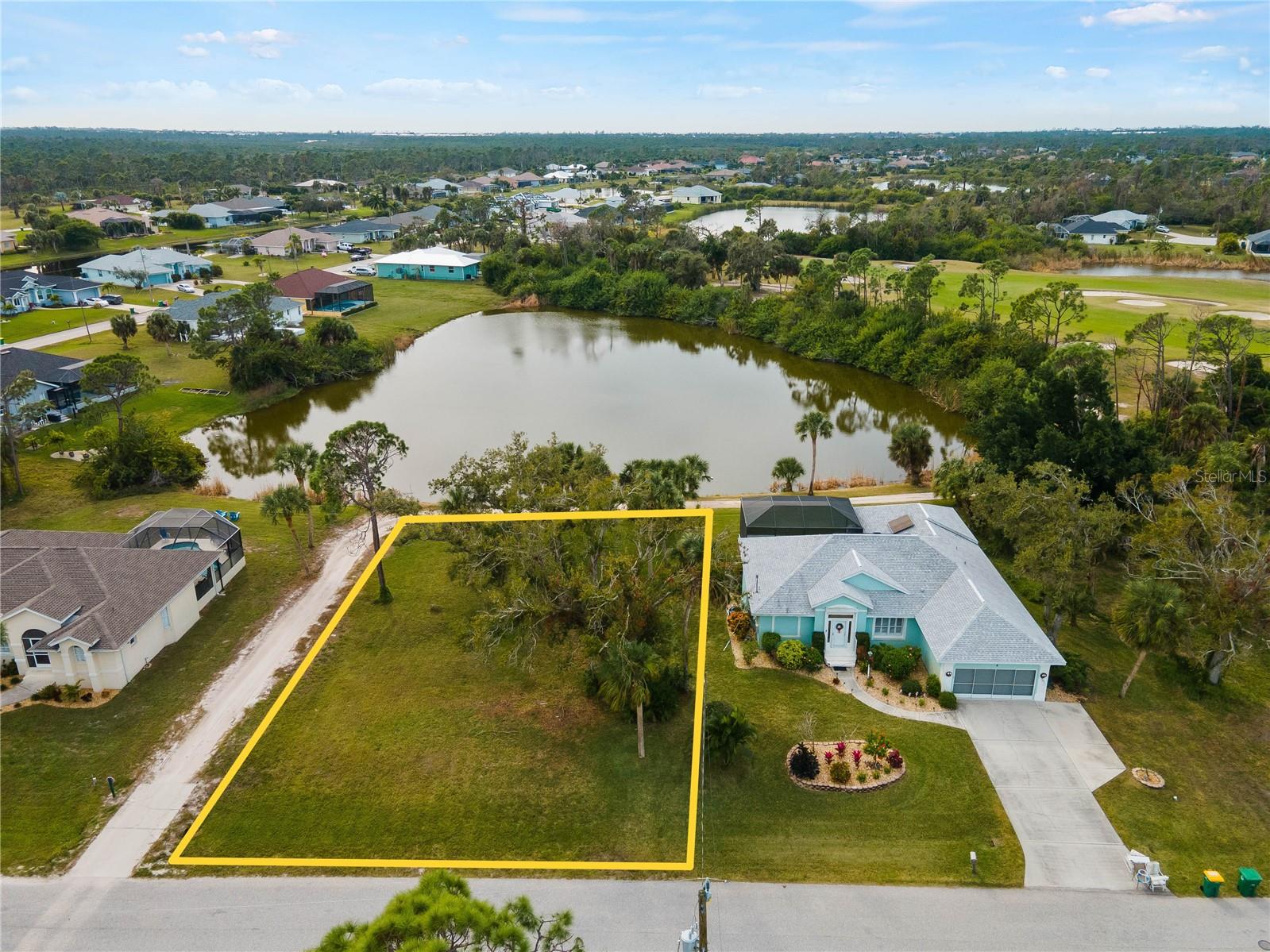 6 PINE VALLEY CT, ROTONDA WEST, FL, 33947