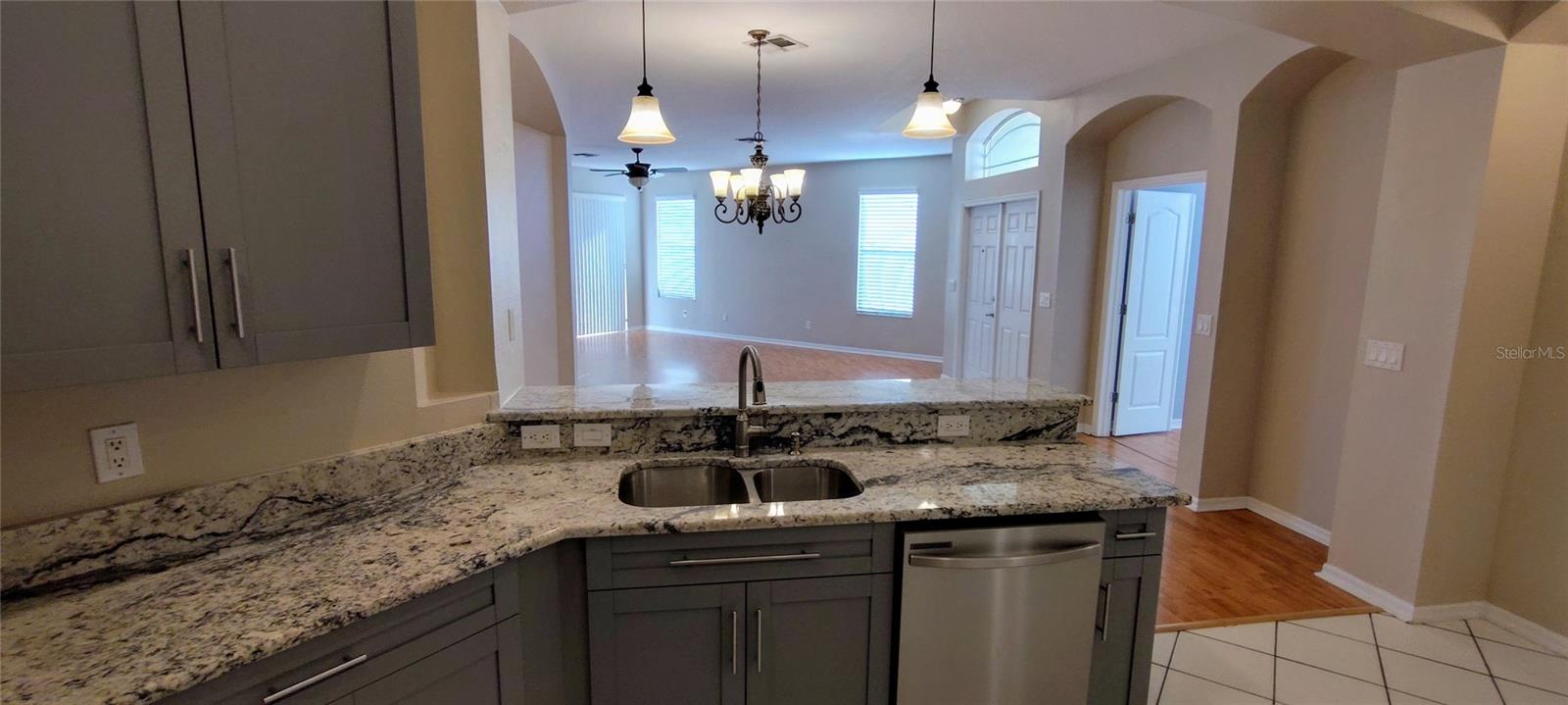 30233 LETTINGWELL CIR, WESLEY CHAPEL, FL, 33543