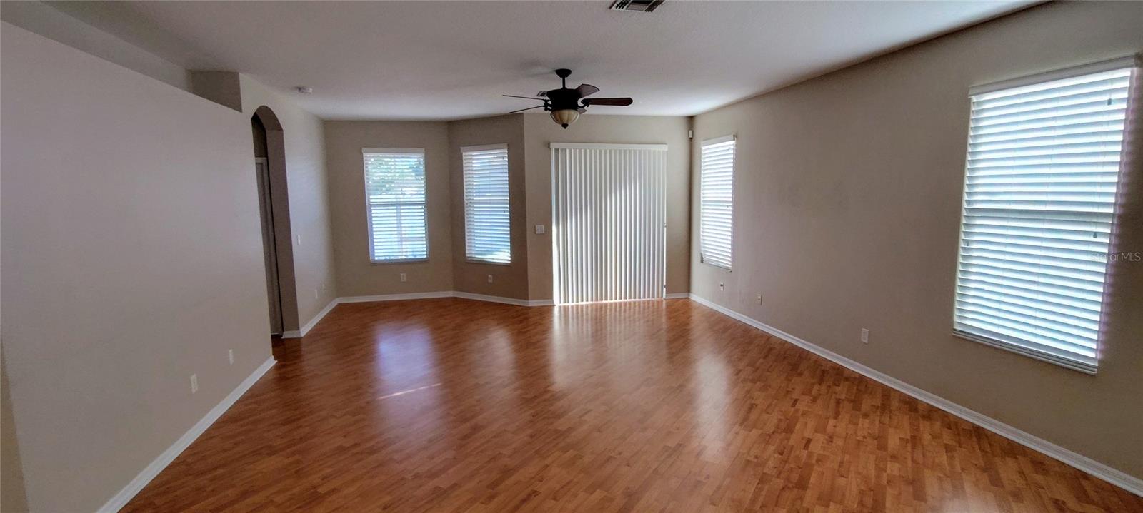 30233 LETTINGWELL CIR, WESLEY CHAPEL, FL, 33543