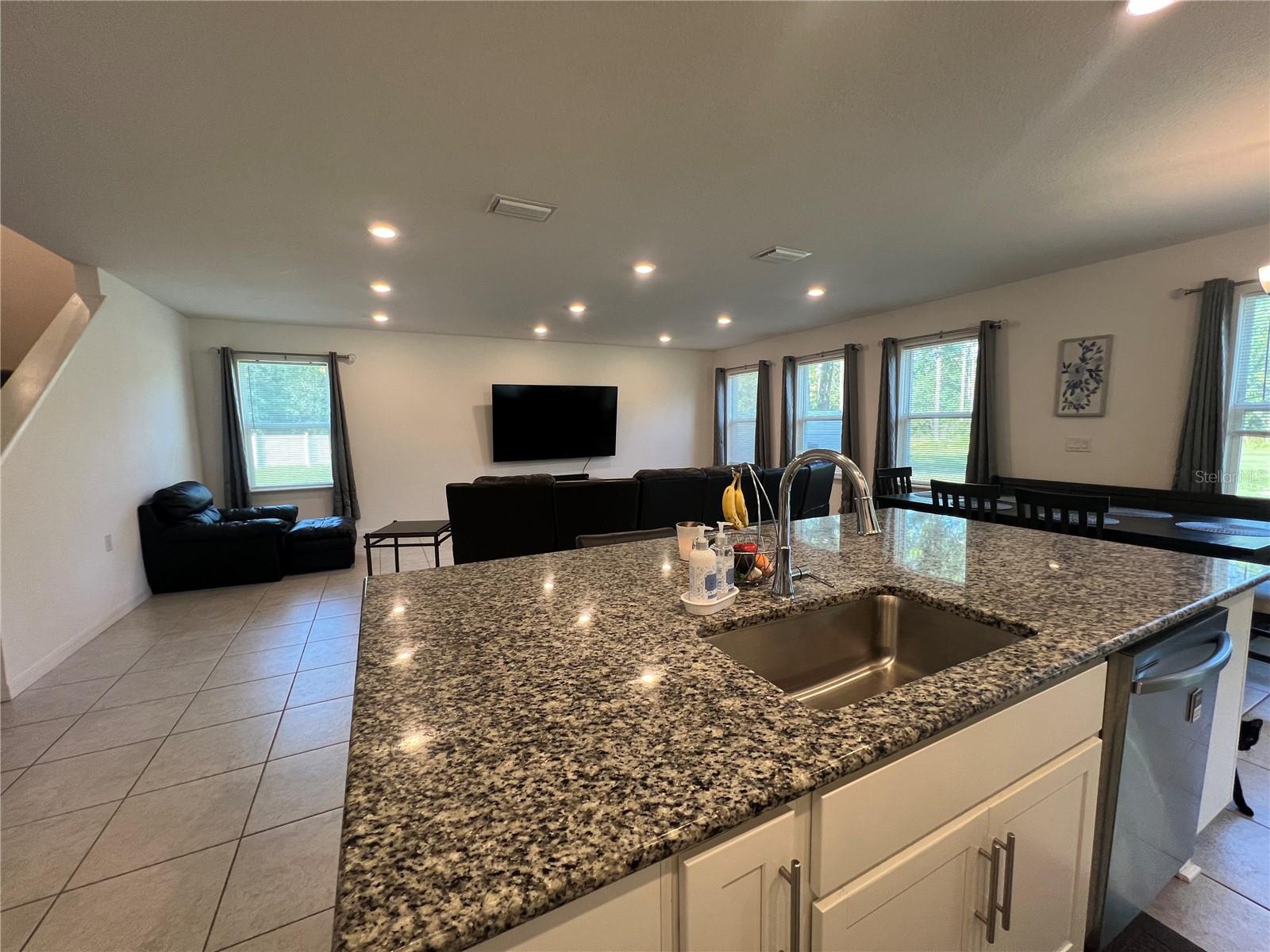 18225 MAIRDALE RD, WEEKI WACHEE, FL, 34614