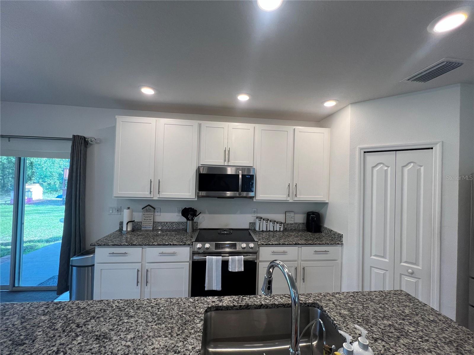 18225 MAIRDALE RD, WEEKI WACHEE, FL, 34614
