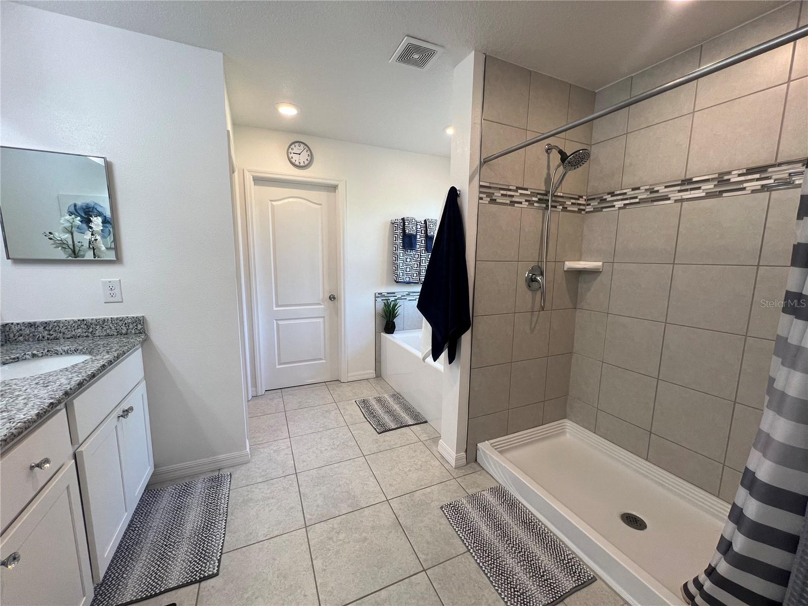 18225 MAIRDALE RD, WEEKI WACHEE, FL, 34614