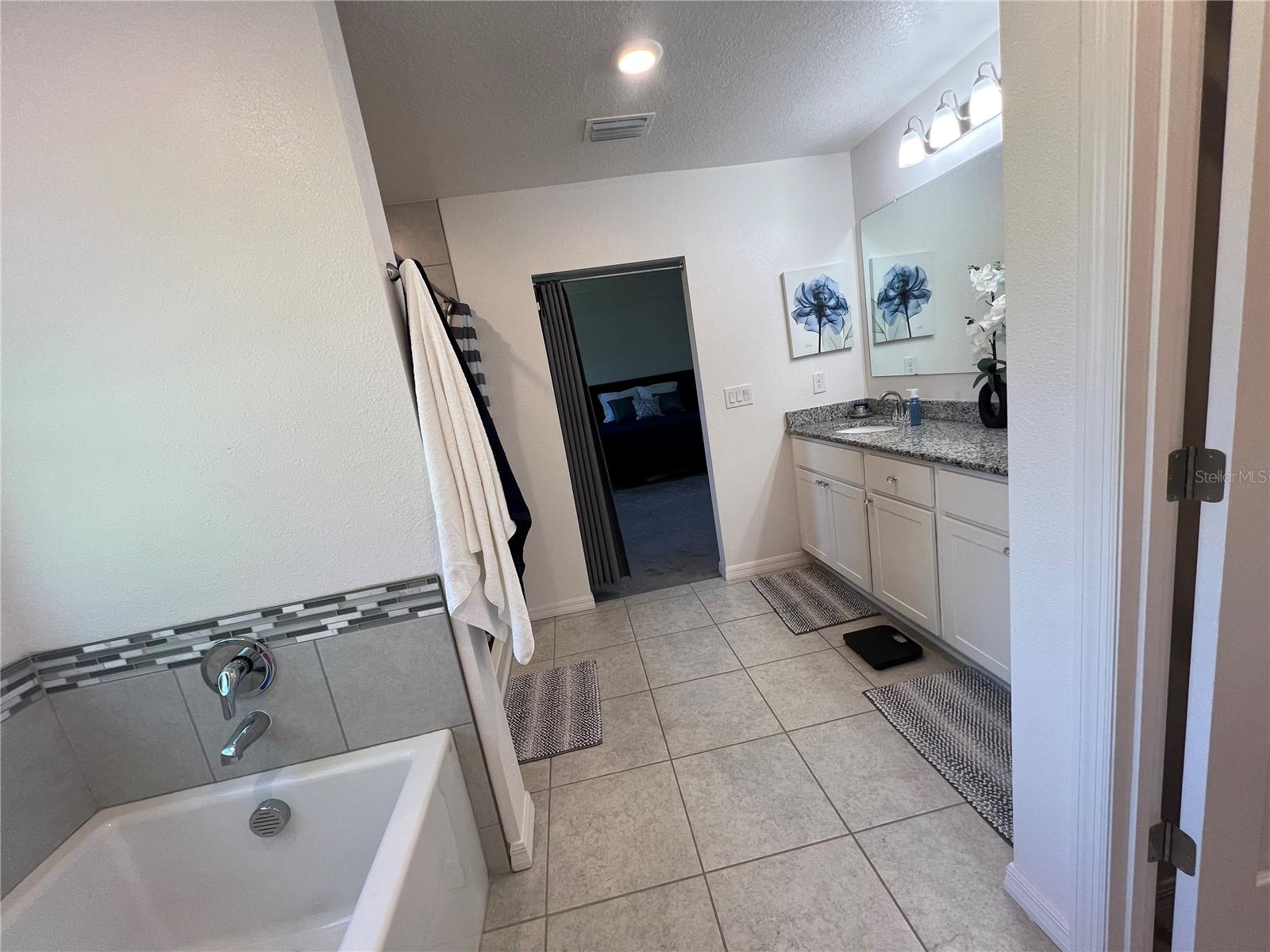 18225 MAIRDALE RD, WEEKI WACHEE, FL, 34614