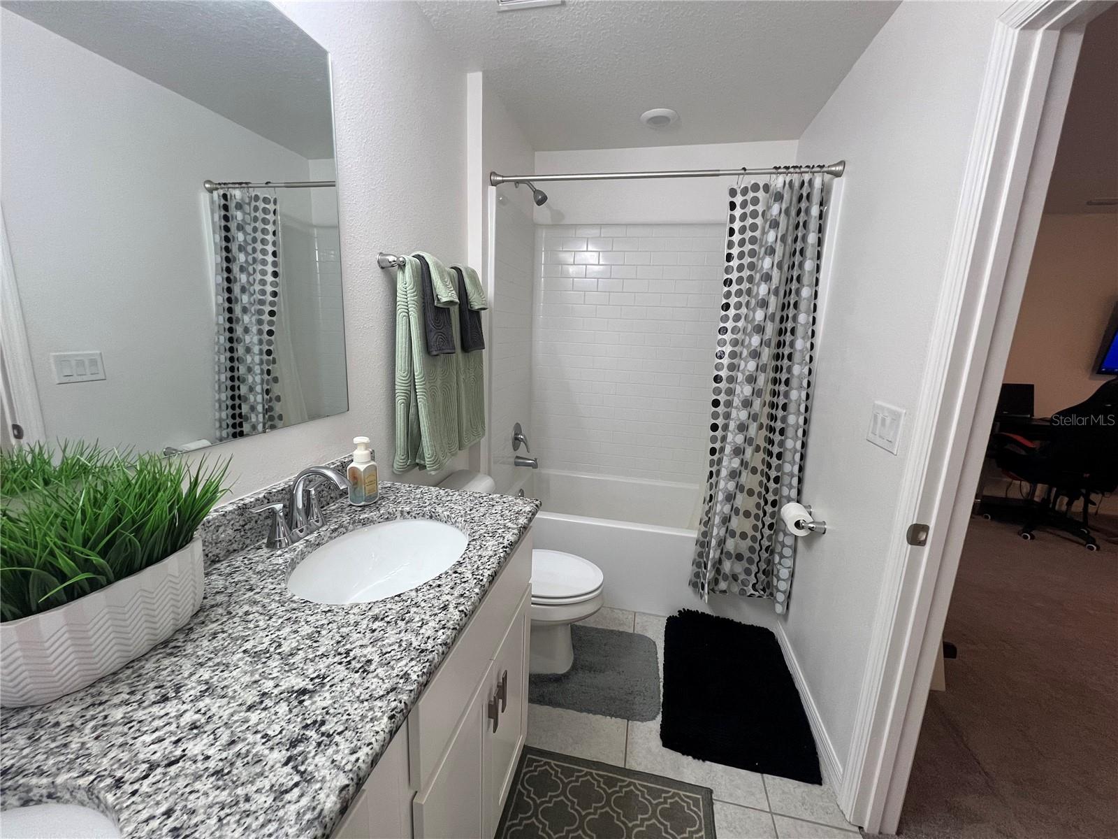 18225 MAIRDALE RD, WEEKI WACHEE, FL, 34614