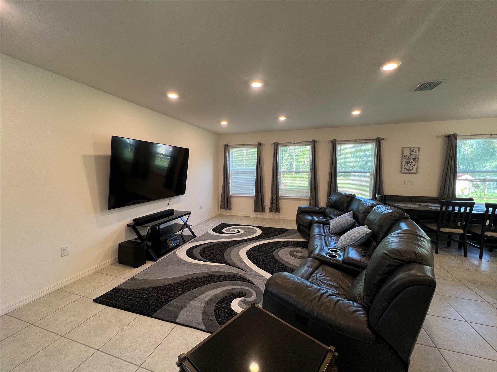 18225 MAIRDALE RD, WEEKI WACHEE, FL, 34614