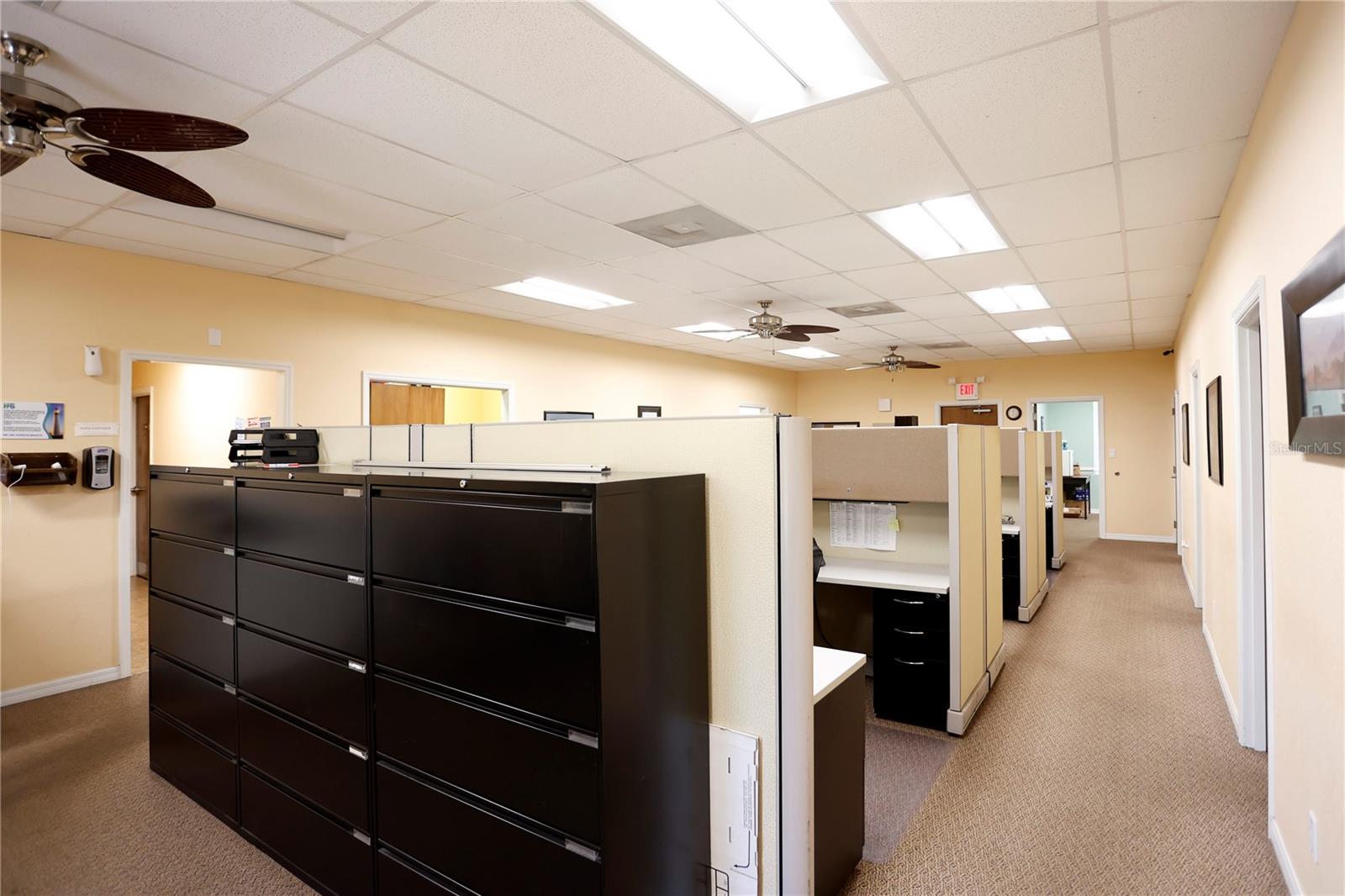 23091 CORTEZ BLVD, BROOKSVILLE, FL, 34601