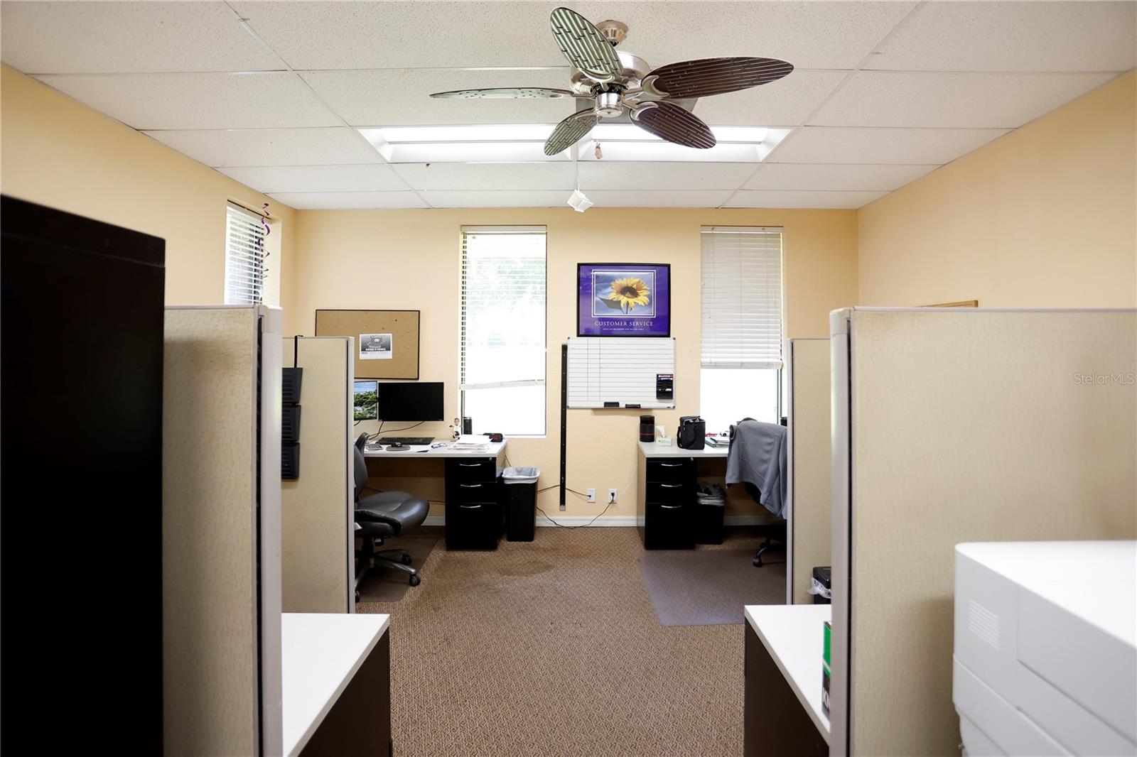 23091 CORTEZ BLVD, BROOKSVILLE, FL, 34601