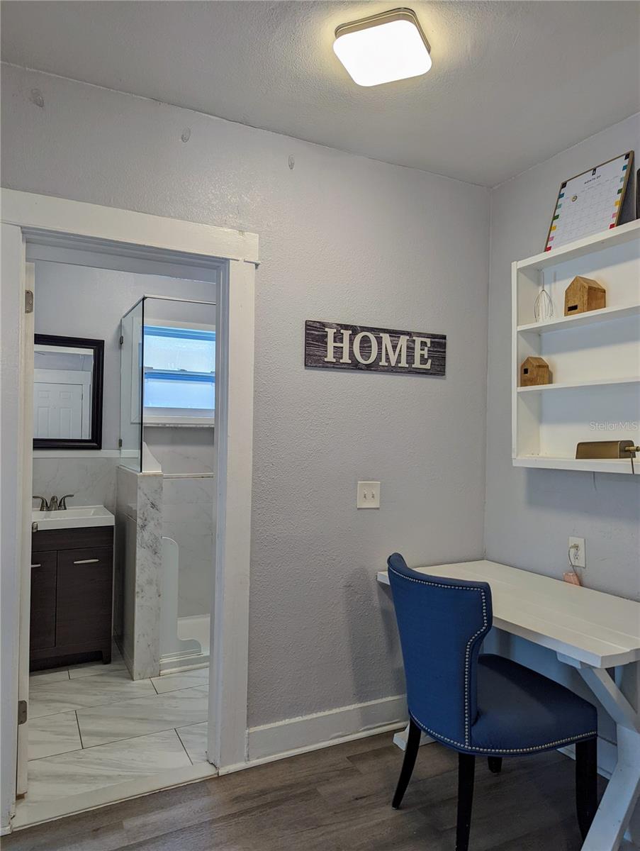 308 GROVE ST N, ST PETERSBURG, FL, 33701