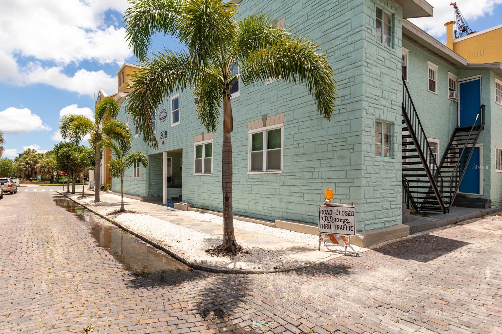 308 GROVE ST N, ST PETERSBURG, FL, 33701