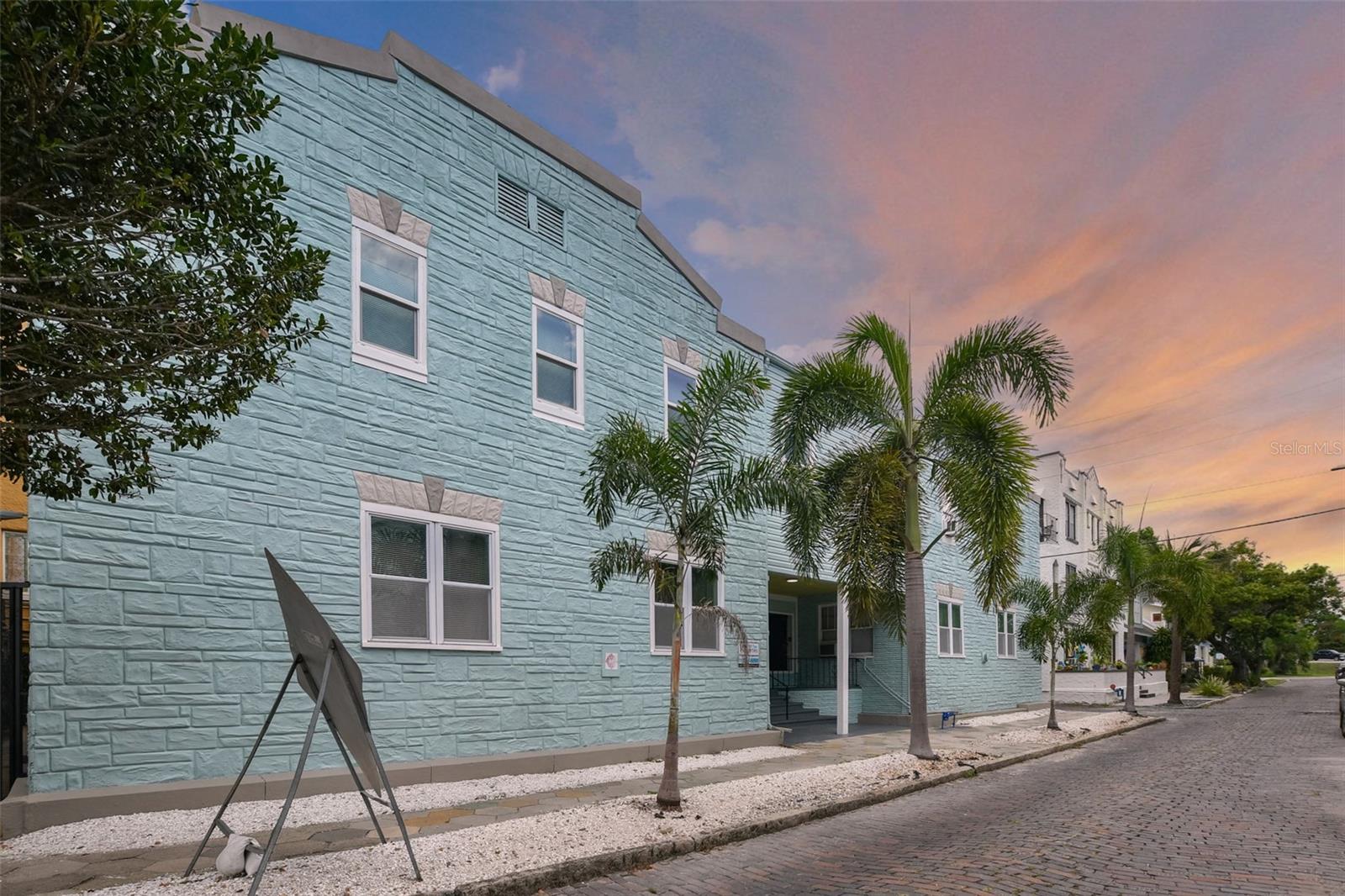 308 GROVE ST N, ST PETERSBURG, FL, 33701