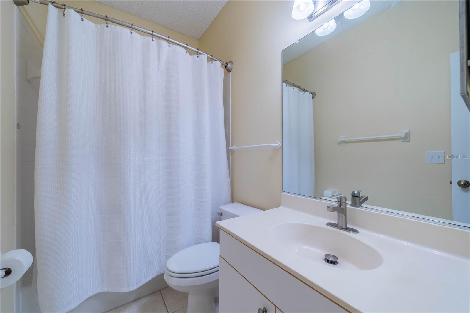 912 OXFORD PARK DR, SUN CITY CENTER, FL, 33573