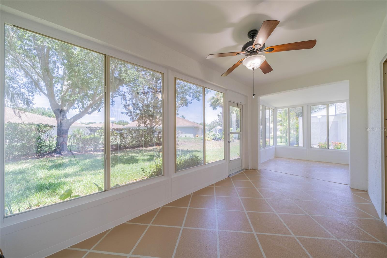 912 OXFORD PARK DR, SUN CITY CENTER, FL, 33573