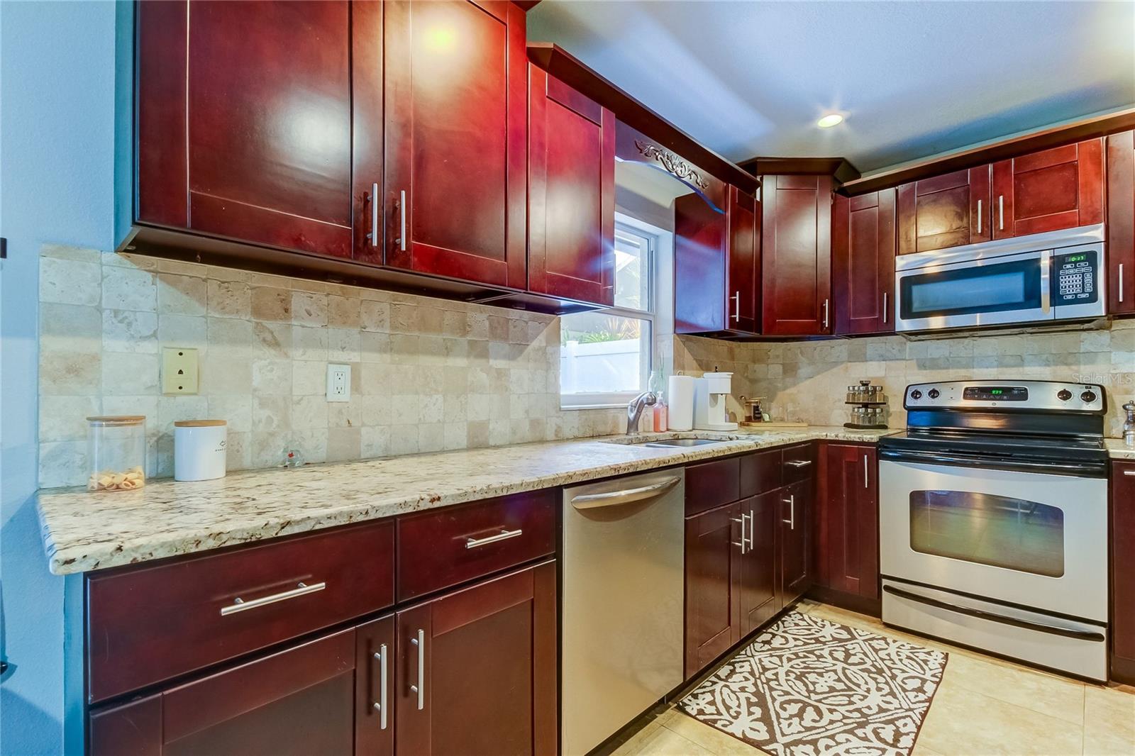 6854 CIRCLECREEK DR, PINELLAS PARK, FL, 33781