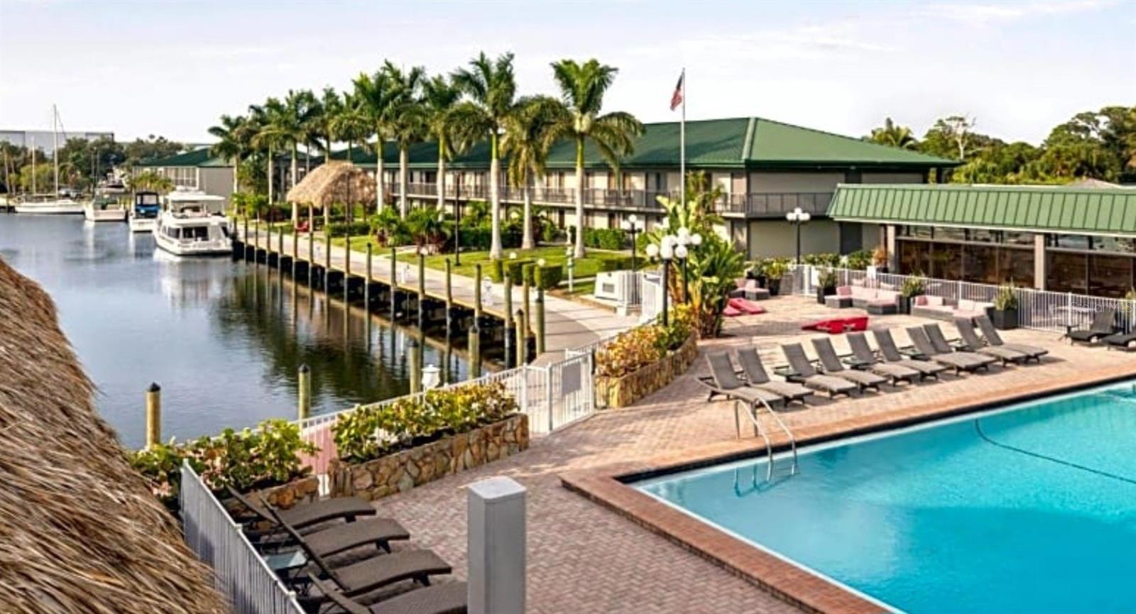 7150 N TAMIAMI TRL #S615, SARASOTA, FL, 34243