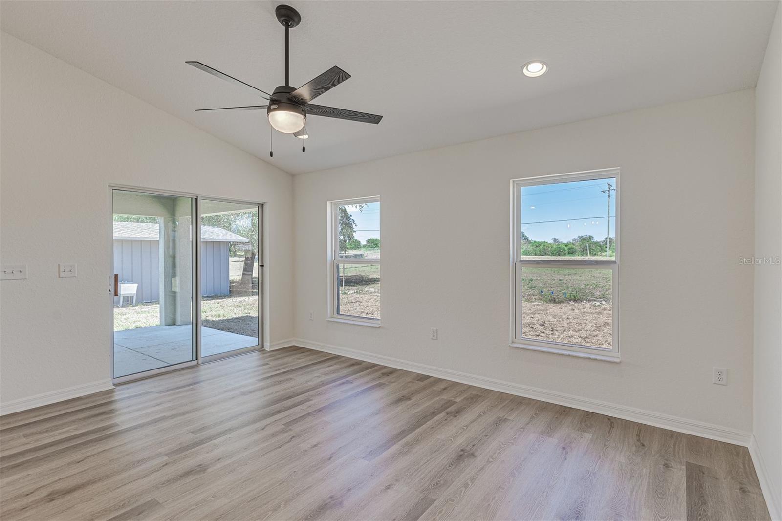 1024 THOMPSON AVE, FROSTPROOF, FL, 33843