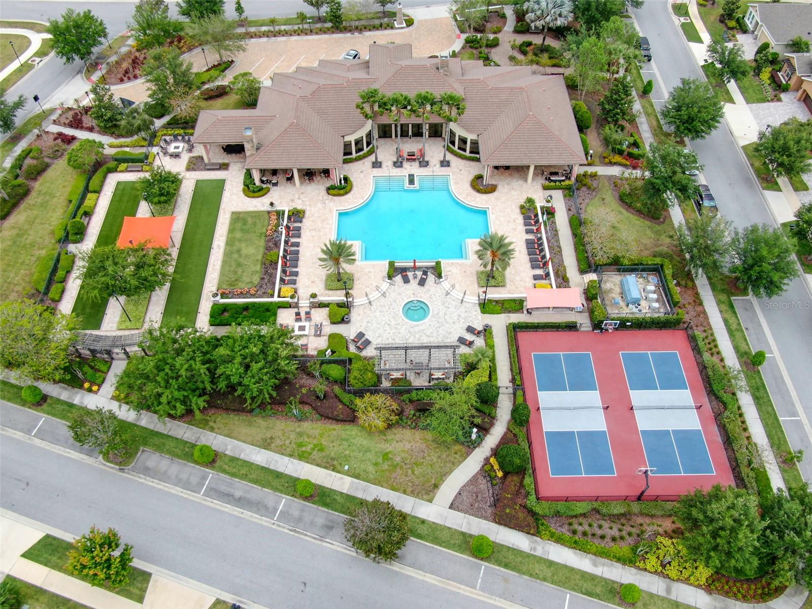 13934 SWALLOW HILL DR, LITHIA, FL, 33547
