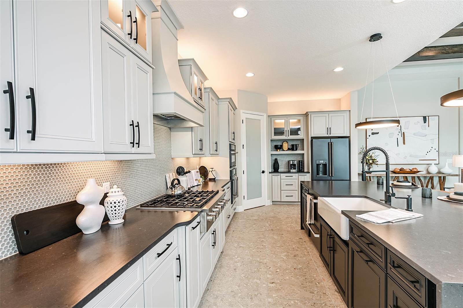 17720 ROOST PL, LAKEWOOD RANCH, FL, 34211