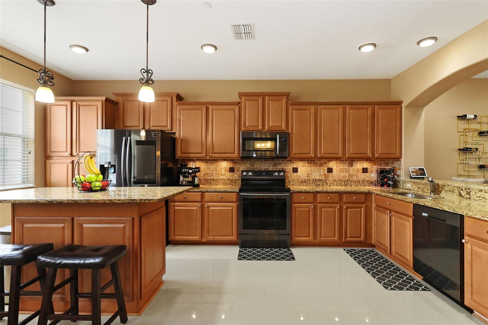 10144 ARBOR RUN DR #144, TAMPA, FL, 33647