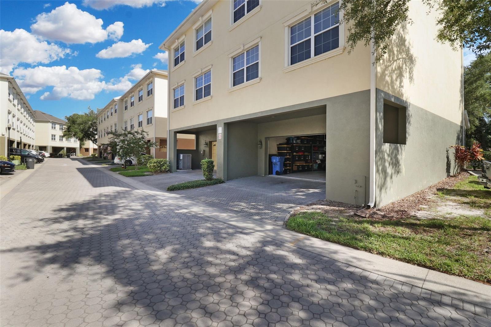 10144 ARBOR RUN DR #144, TAMPA, FL, 33647