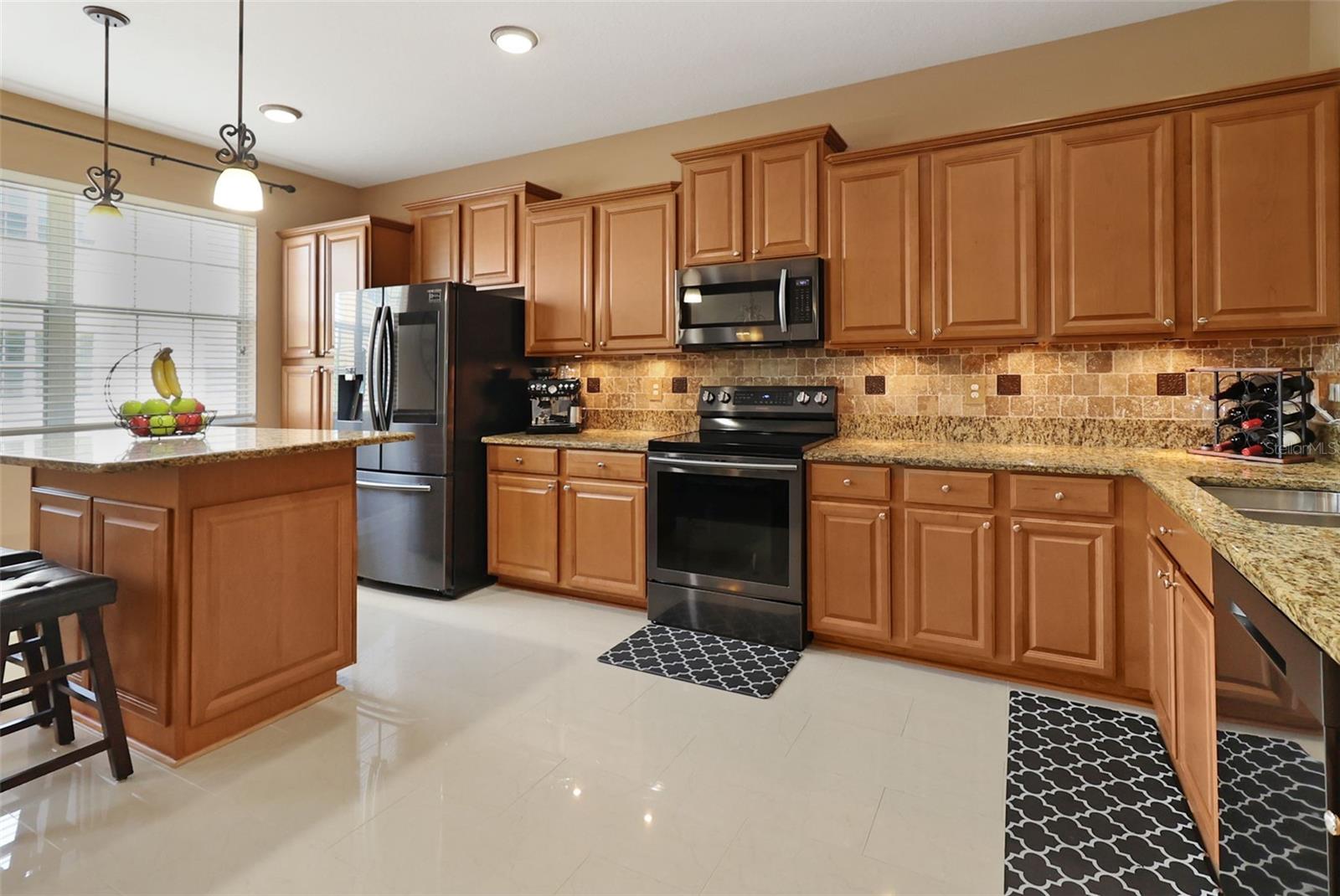 10144 ARBOR RUN DR #144, TAMPA, FL, 33647