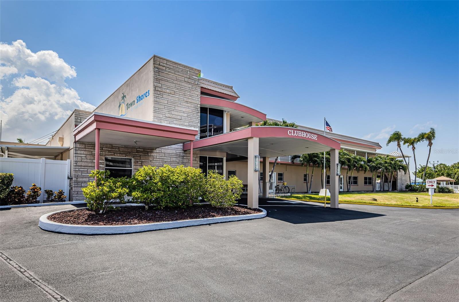 2850 59TH ST S #204, GULFPORT, FL, 33707