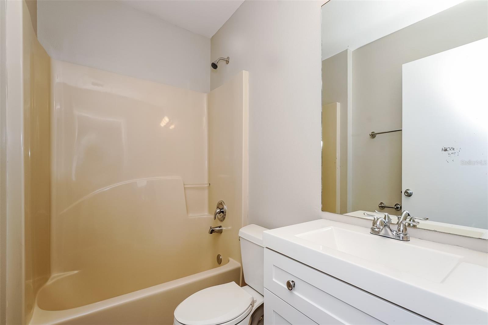 3229 CLEWISTON ST, DELTONA, FL, 32738