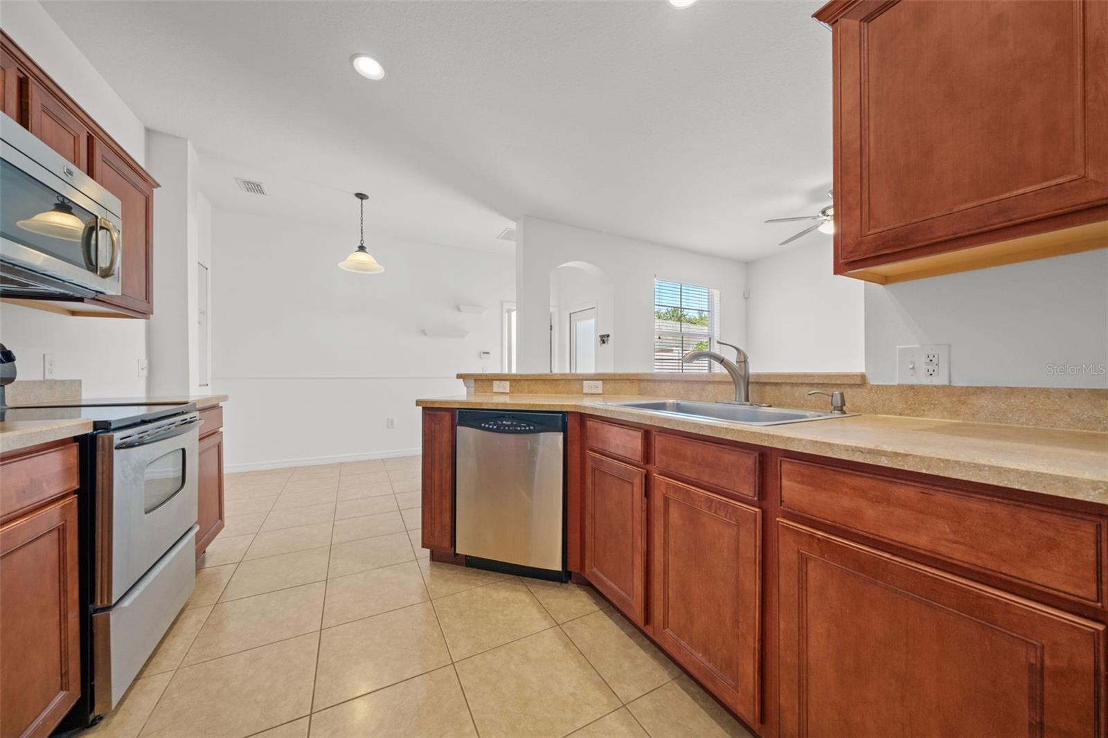 7112 FIVE OAKS DR, HARMONY, FL, 34773