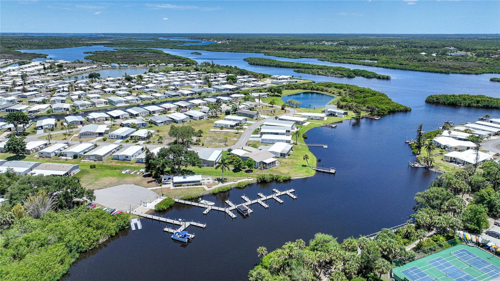 213 SCHOONER ST, NORTH PORT, FL, 34287