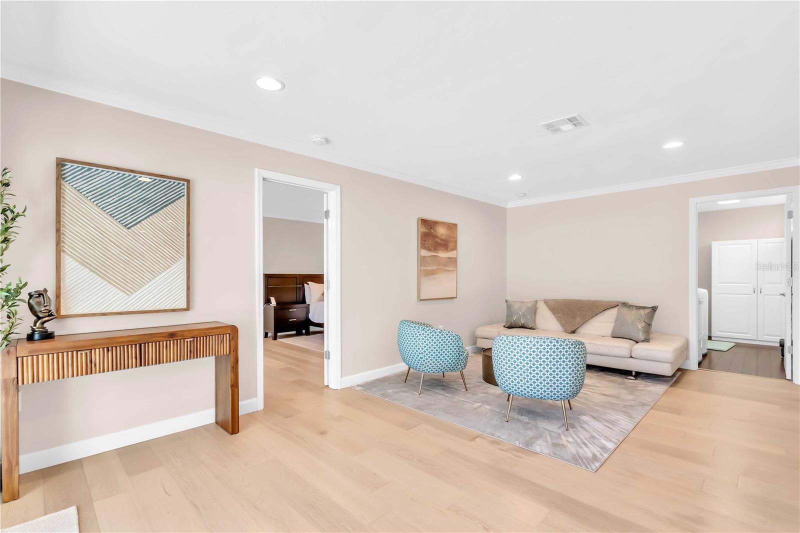 3806 GLEN OAKS MANOR DR, SARASOTA, FL, 34232