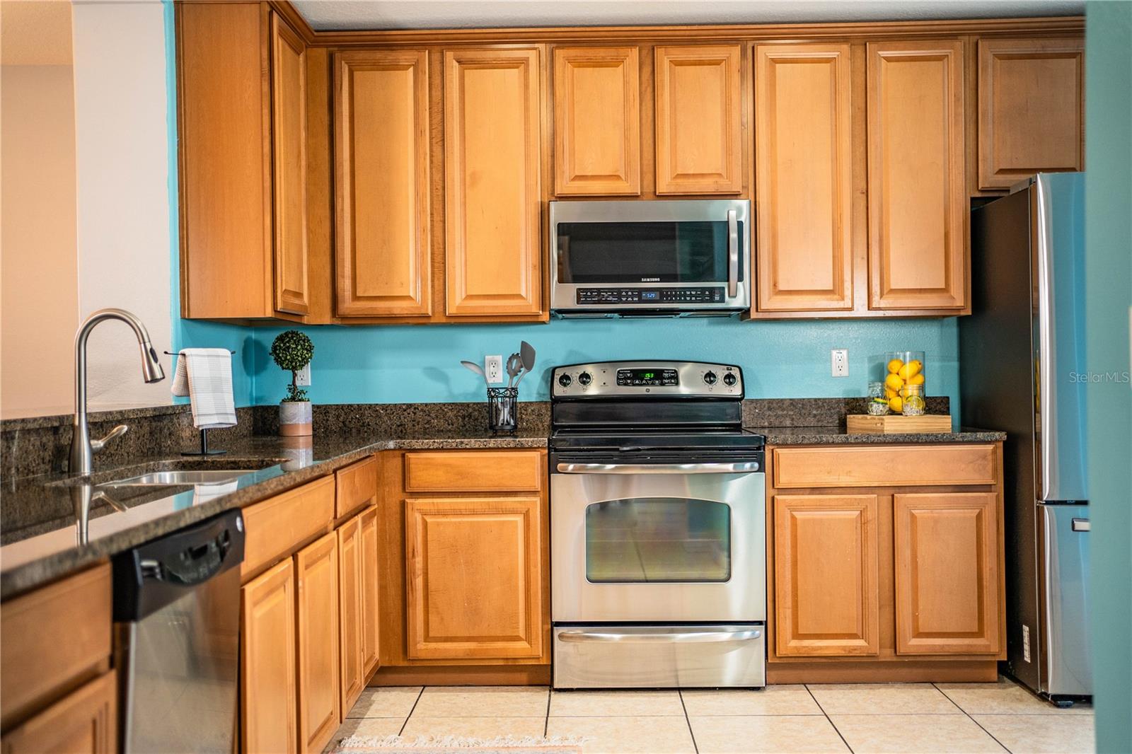 3717 HUNTINGTON LN, WINTER HAVEN, FL, 33884