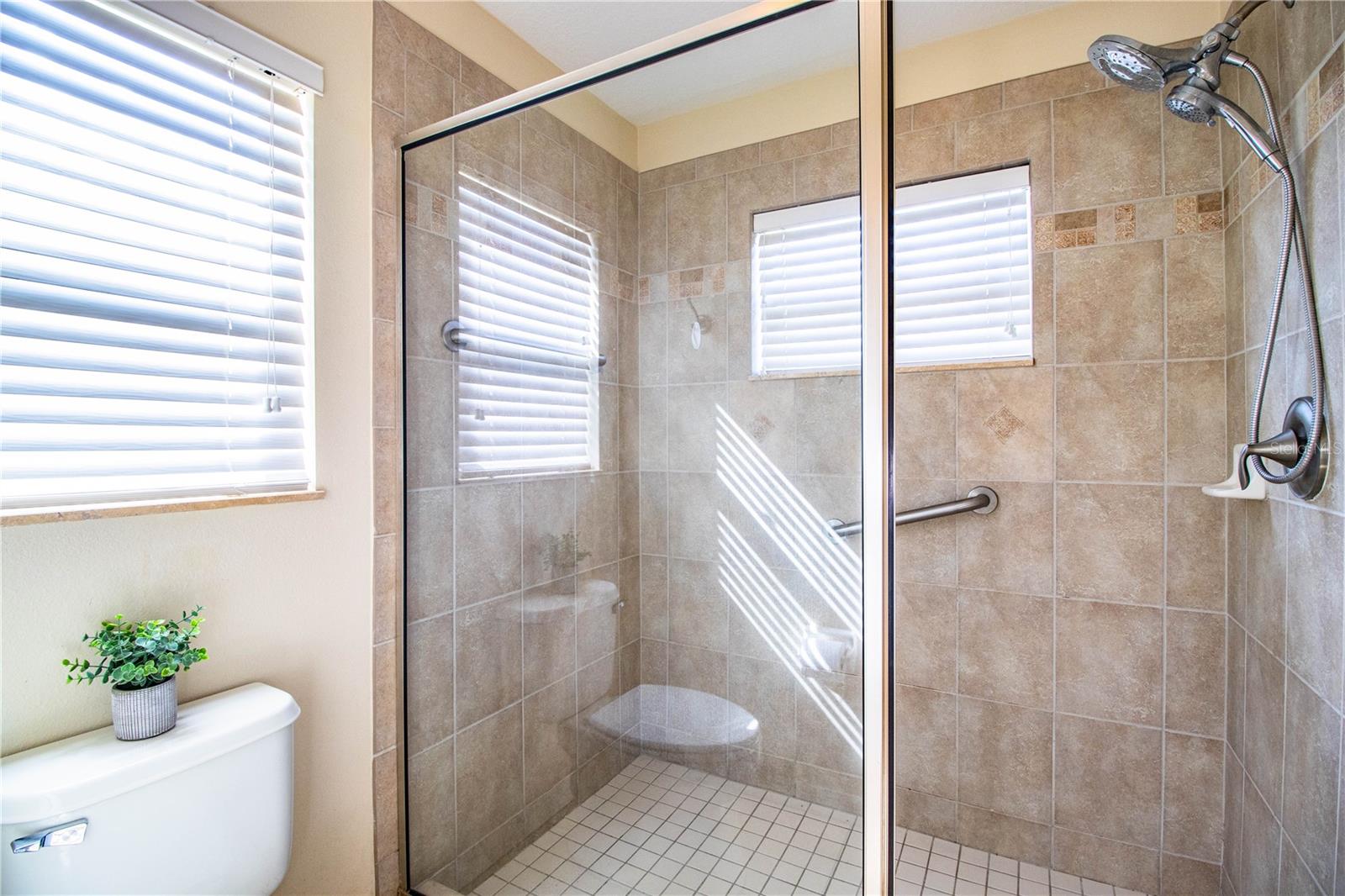 3717 HUNTINGTON LN, WINTER HAVEN, FL, 33884