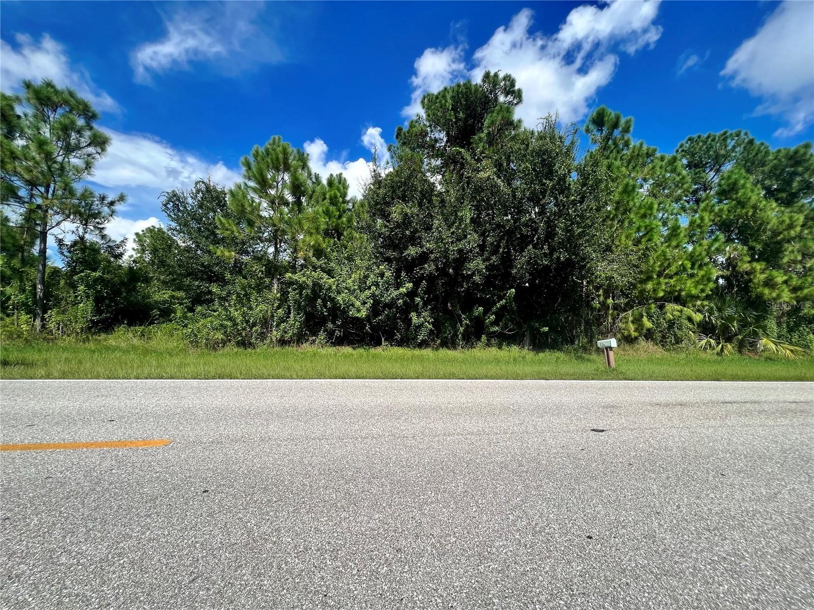 5552 GILLOT BLVD, PORT CHARLOTTE, FL, 33981