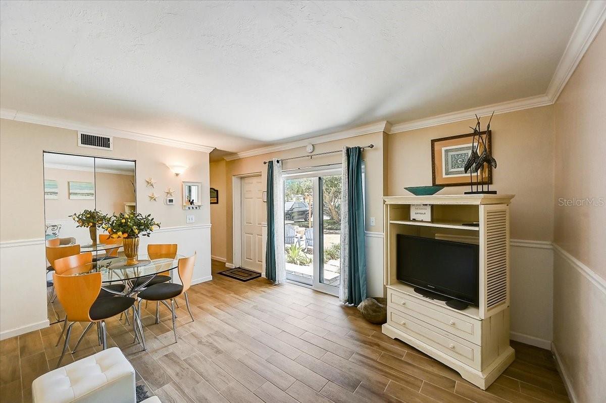 722 S BLVD OF THE PRESIDENTS #105, SARASOTA, FL, 34236