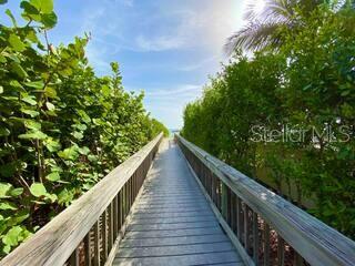 722 S BLVD OF THE PRESIDENTS #105, SARASOTA, FL, 34236
