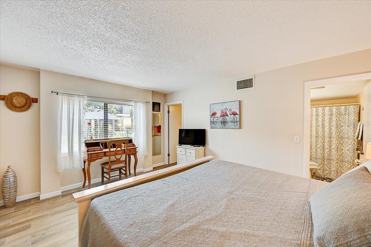 722 S BLVD OF THE PRESIDENTS #105, SARASOTA, FL, 34236