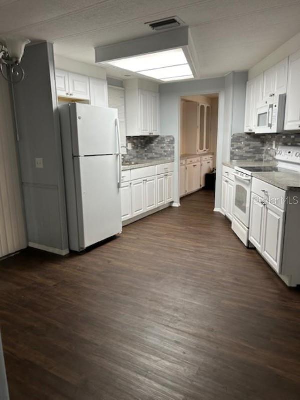 1421 COLONIA LN E, NOKOMIS, FL, 34275