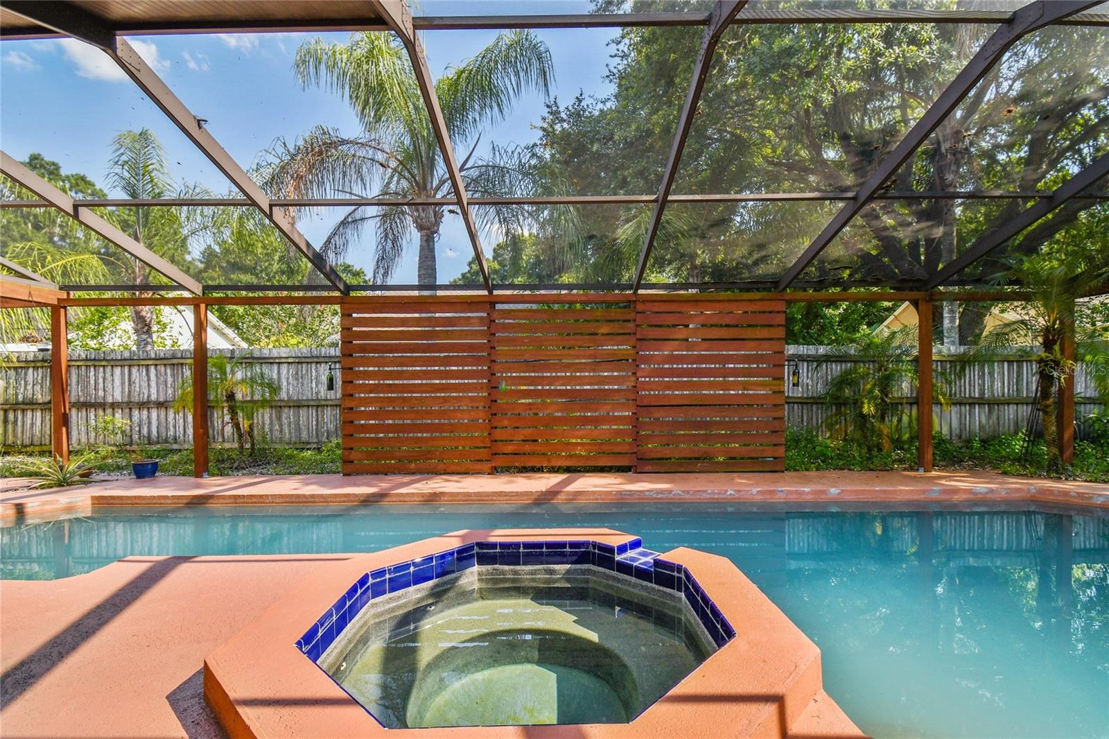 5806 SILVER MOON AVE, TAMPA, FL, 33625