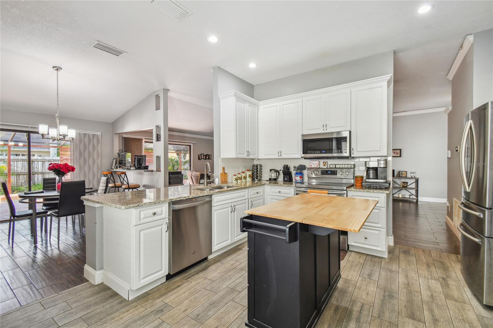 5806 SILVER MOON AVE, TAMPA, FL, 33625