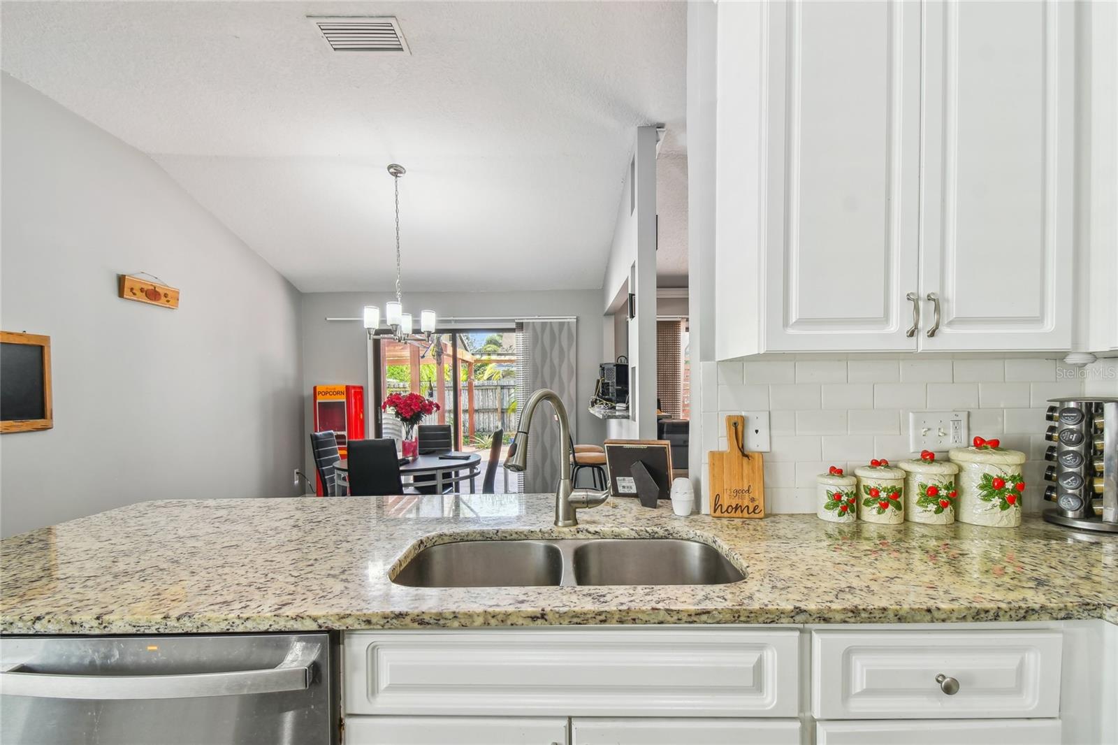 5806 SILVER MOON AVE, TAMPA, FL, 33625